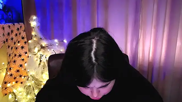 Emily_Mo webcam