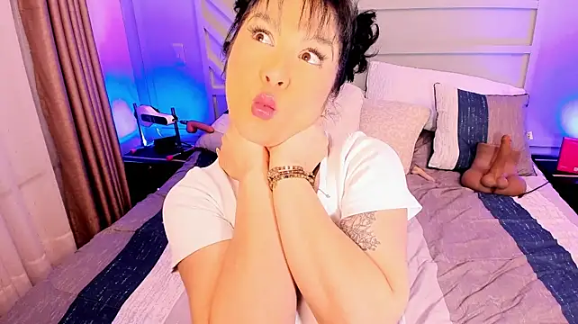 ThaliannaCollins_ webcam
