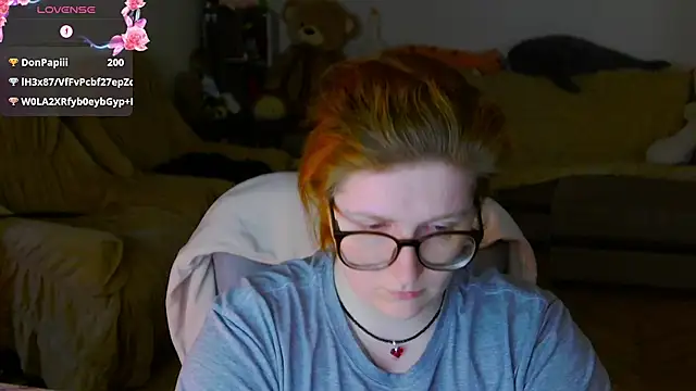 LesiaOxxi webcam