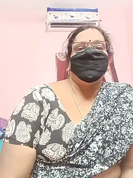 sarala_telugu live cam on StripChat