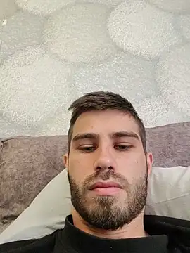 sweetbuddy3307 webcam