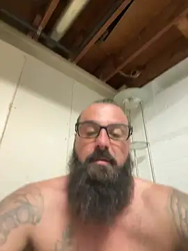 alphareign85 webcam