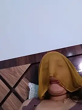 Miss_kanika76 webcam