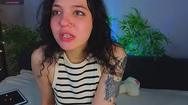 LucettaAnselmo webcam