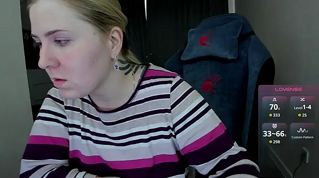 Olivia_Munk webcam