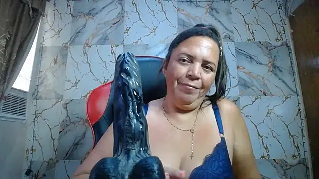 alina_maturehot