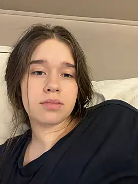 hornygirlh (G young) - SHOW TITS
