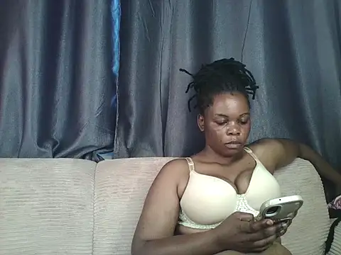 Sexy_Chanel_1 live cam on StripChat