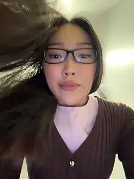 trytomakememoam webcam