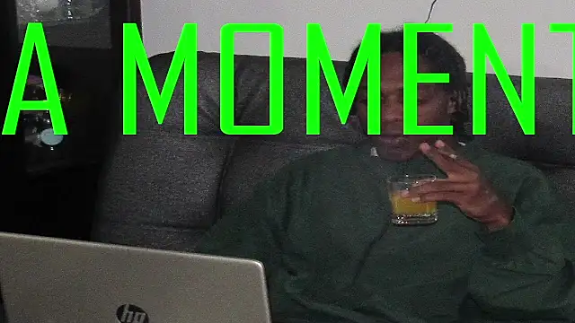 Larry-n-clouds webcam