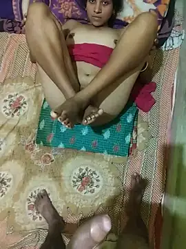 Rayi_Hot_4 webcam