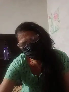 Simmy-arora live cam preview