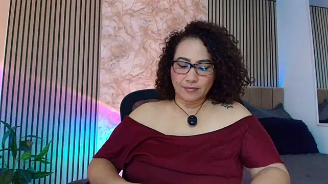 JuliRamirez webcam