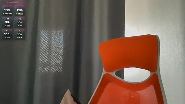 AlisonMilles live cam on StripChat