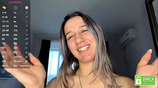 MaryBennetts Live Webcam on Stripchat