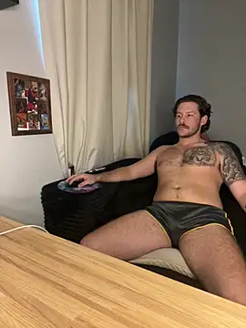 nickatnite_ (M young) - Here for a good time
