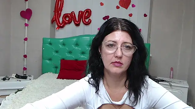 RoseHille live cam on StripChat