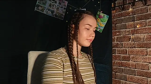 NakishaEnz live cam on StripChat