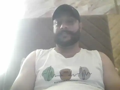 indersaini148 (Ask my age) - Real meet. with female (Punjabi Boy)