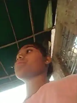 kajal66RR webcam
