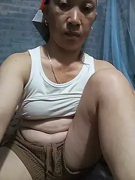 Linda-04 webcam