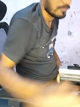 Yuvi_hot