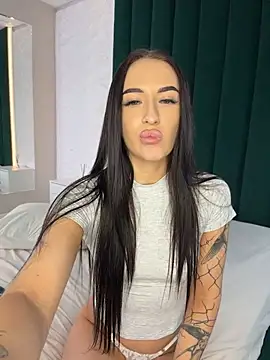 Luna_Olsen