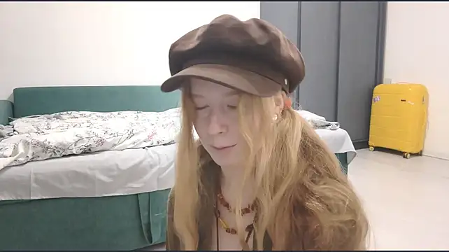 KateVibe_01 webcam