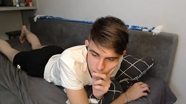 Student_Oliver webcam