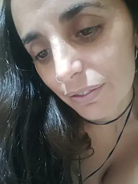 pequenha live cam preview