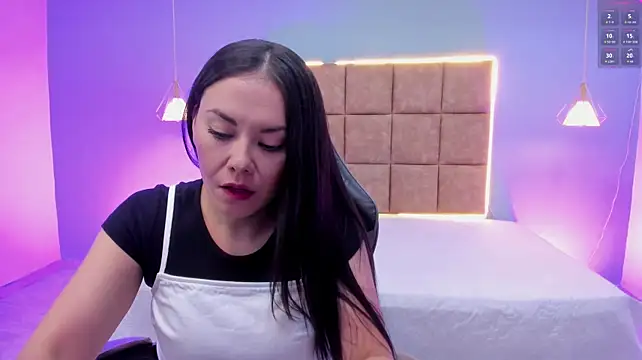 Natalia_Saenz_ live cam on StripChat