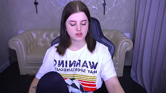 KristiFoxy webcam