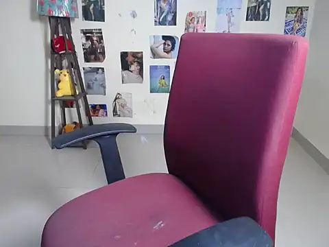 sweety_gaur webcam