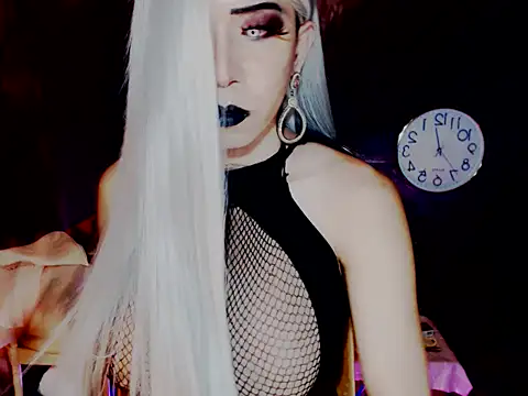 MistressPaola webcam