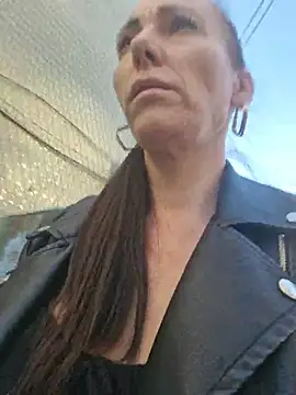 milflovelyxxx webcam