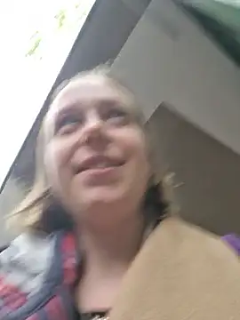 Public_Katrisha webcam