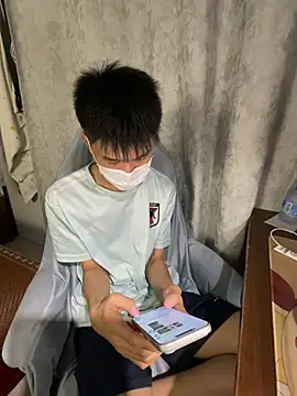 Zhang_yiovo