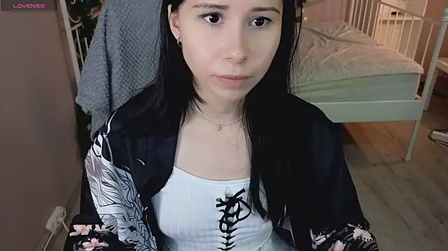 KiraTemptt webcam