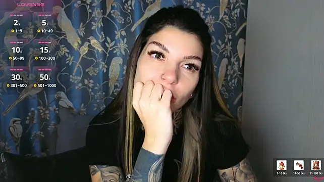 tattooedBabyy webcam