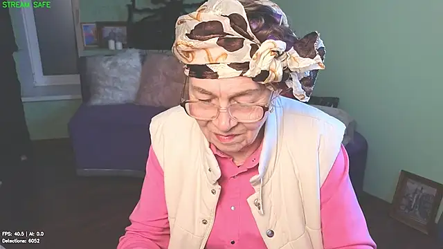 Betty_Brick webcam