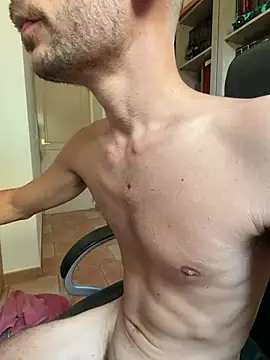 Youngfrenchdick2 webcam