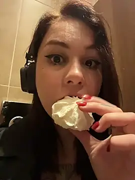 rosiedesire (F young) - drop much saliva w Ahegao face in 🚾