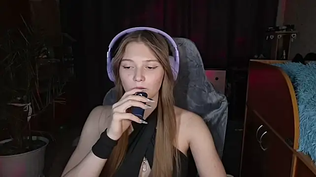 ErickaArtley webcam