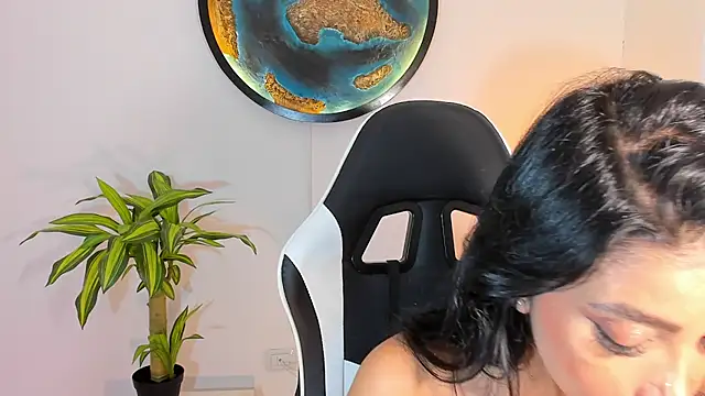 Megannwilliams webcam