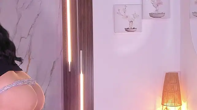 mia_six66
