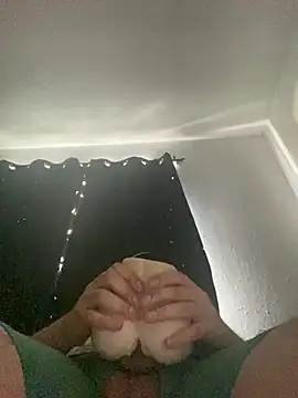GusanoDelicioso live cam preview