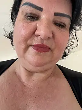 curvymilfmicha live cam preview