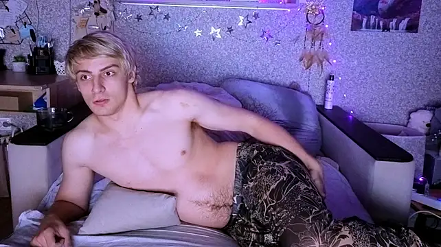 BloodyBlondiee