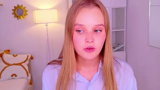 Milly_Peach