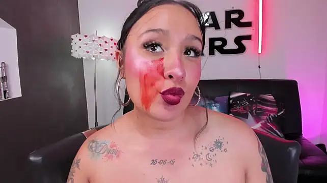 miss_danika webcam